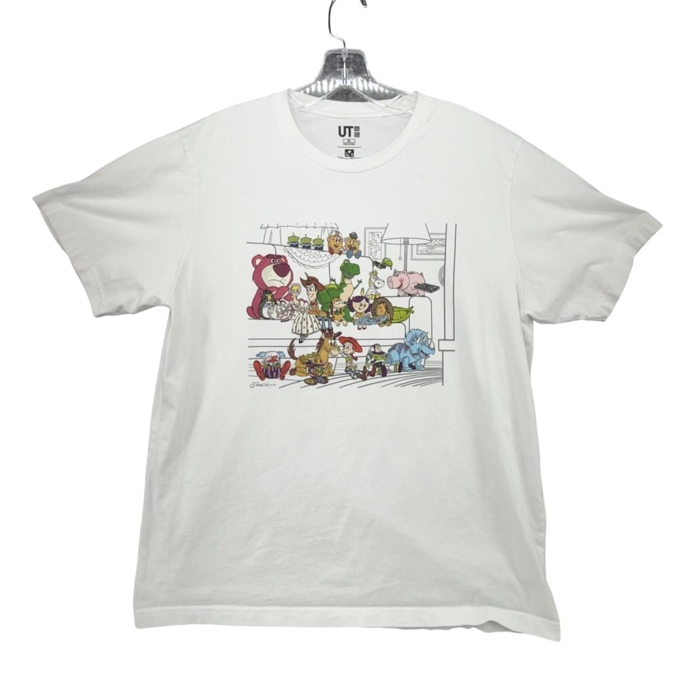 Uniqlo UT Shirt Mens XL White Disney Pixar Toy Story Graphic Short Sleeve Tee